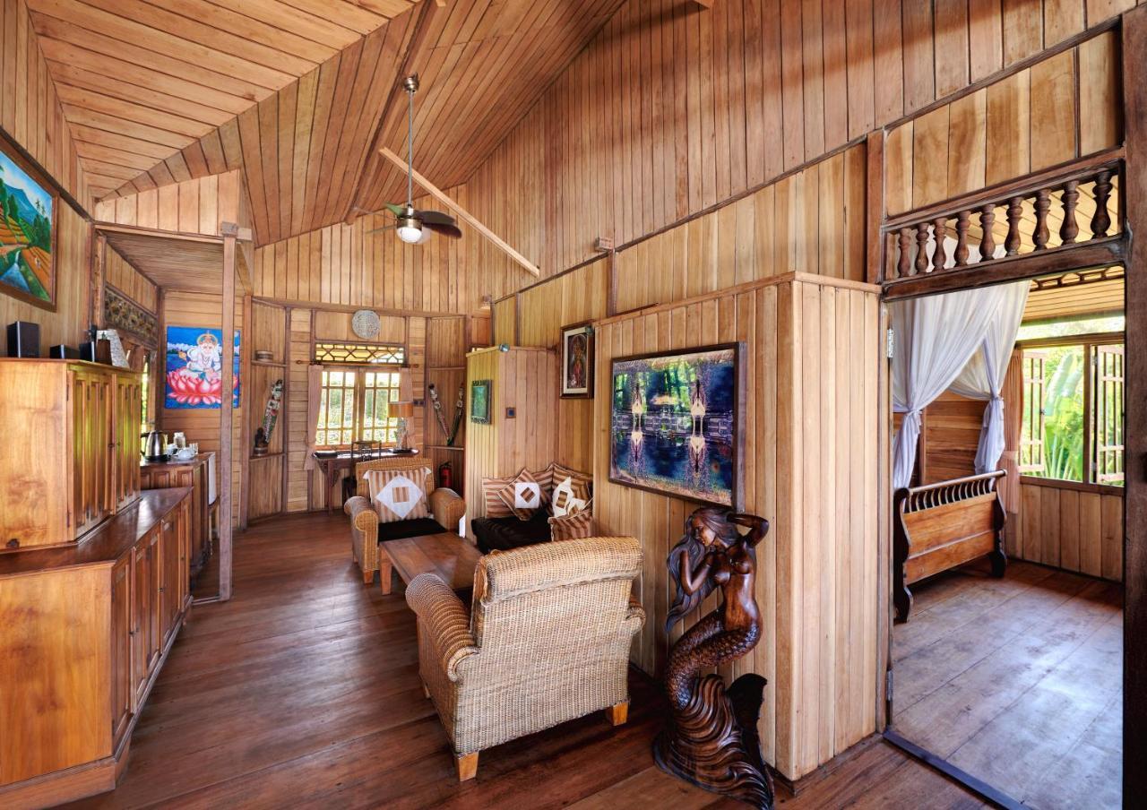Jasri Bay Hideaway Hotel Екстериор снимка